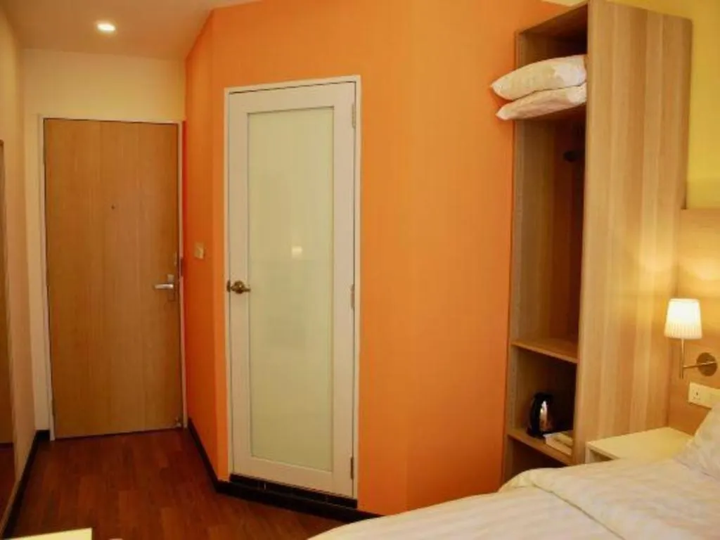 ג'ורג' טאון Istay Hotel