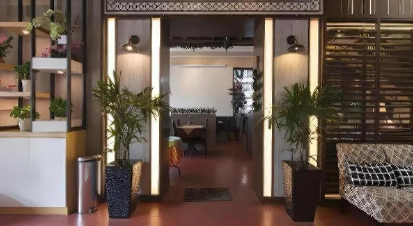 ג'ורג' טאון Istay Hotel