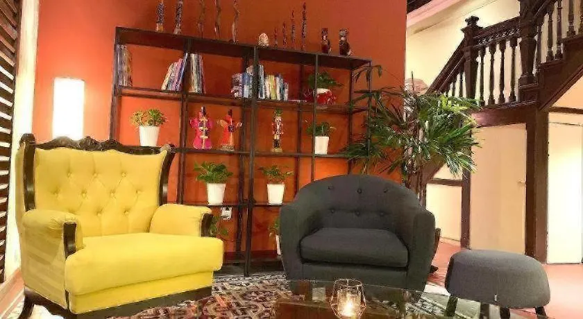 Istay Hotel Τζωρτζ Τάουν 2*,